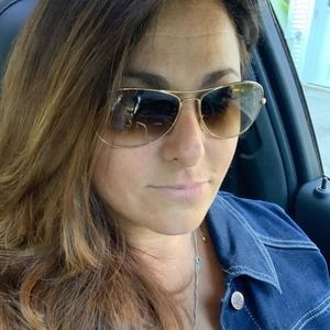 Meet your Posher, Allyson